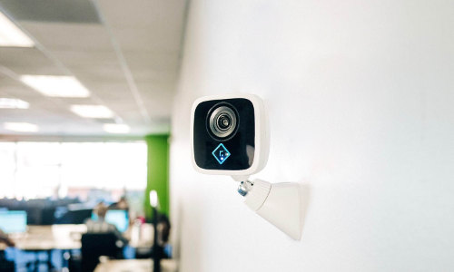 This Plug-and-Play Surveillance Camera Gets Smarter the More You Use It