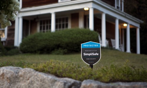 YouTuber Reveals SimpliSafe DIY Security System Can Be Bypassed With $2 Emitter